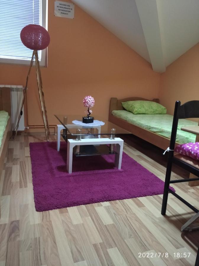 Buric Rooms Niksic Luaran gambar