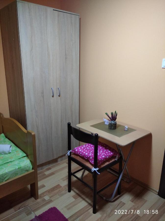 Buric Rooms Niksic Luaran gambar