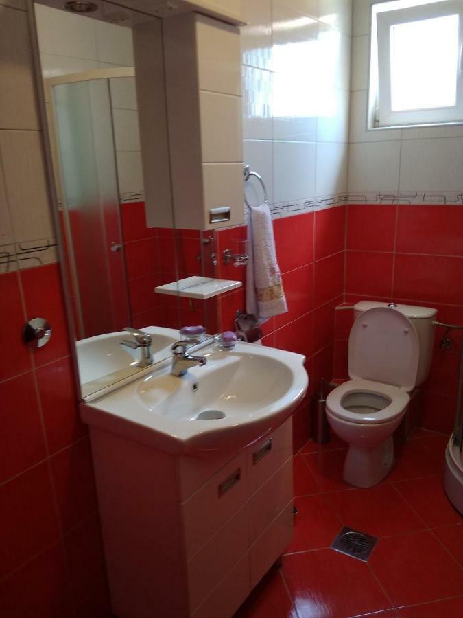 Buric Rooms Niksic Luaran gambar