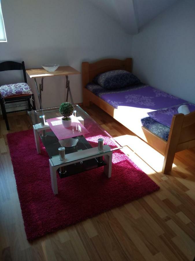 Buric Rooms Niksic Luaran gambar